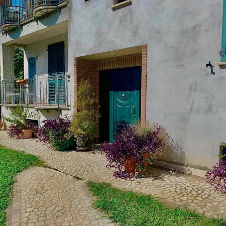 Casa Del Giardino Bright Apartment Bastia Umbra Luaran gambar