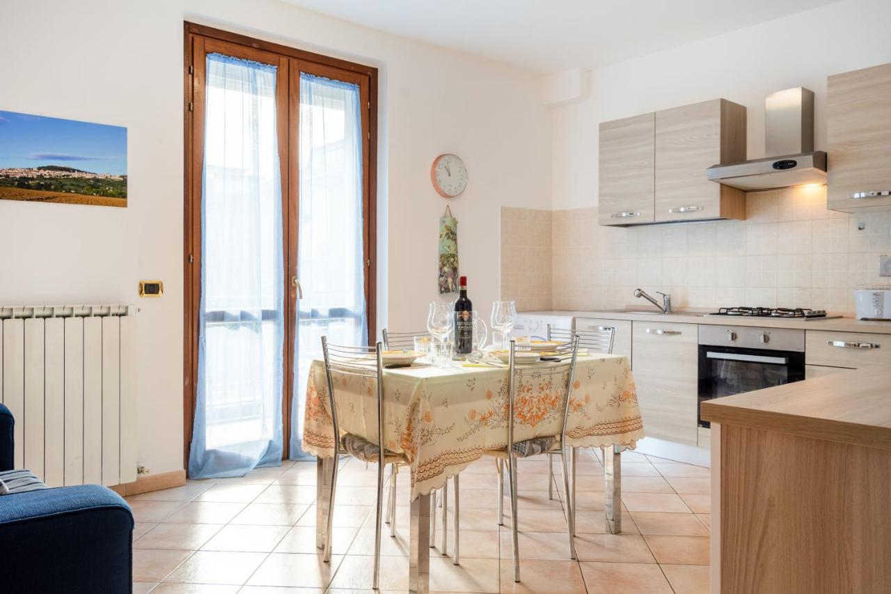 Casa Del Giardino Bright Apartment Bastia Umbra Luaran gambar