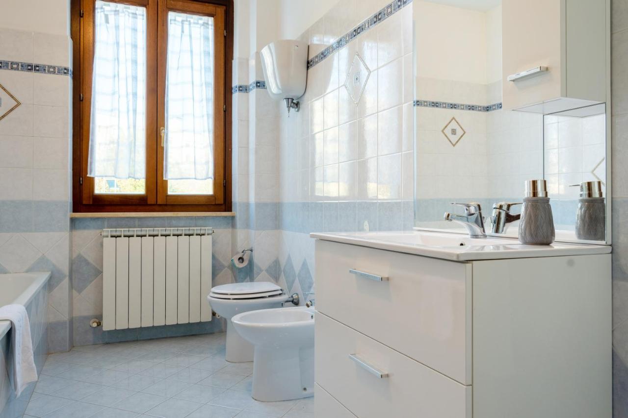Casa Del Giardino Bright Apartment Bastia Umbra Luaran gambar