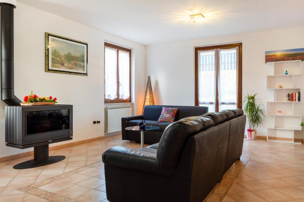Casa Del Giardino Bright Apartment Bastia Umbra Luaran gambar