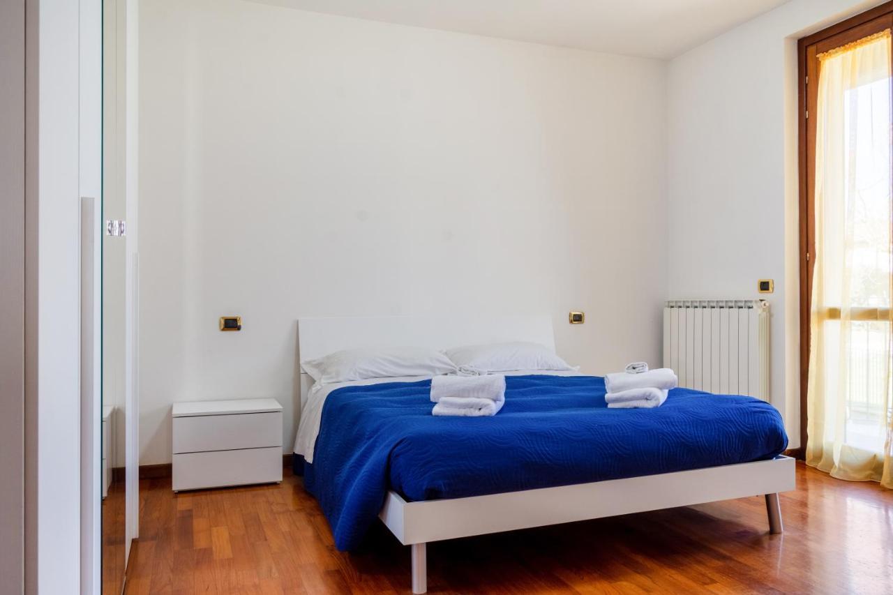 Casa Del Giardino Bright Apartment Bastia Umbra Luaran gambar